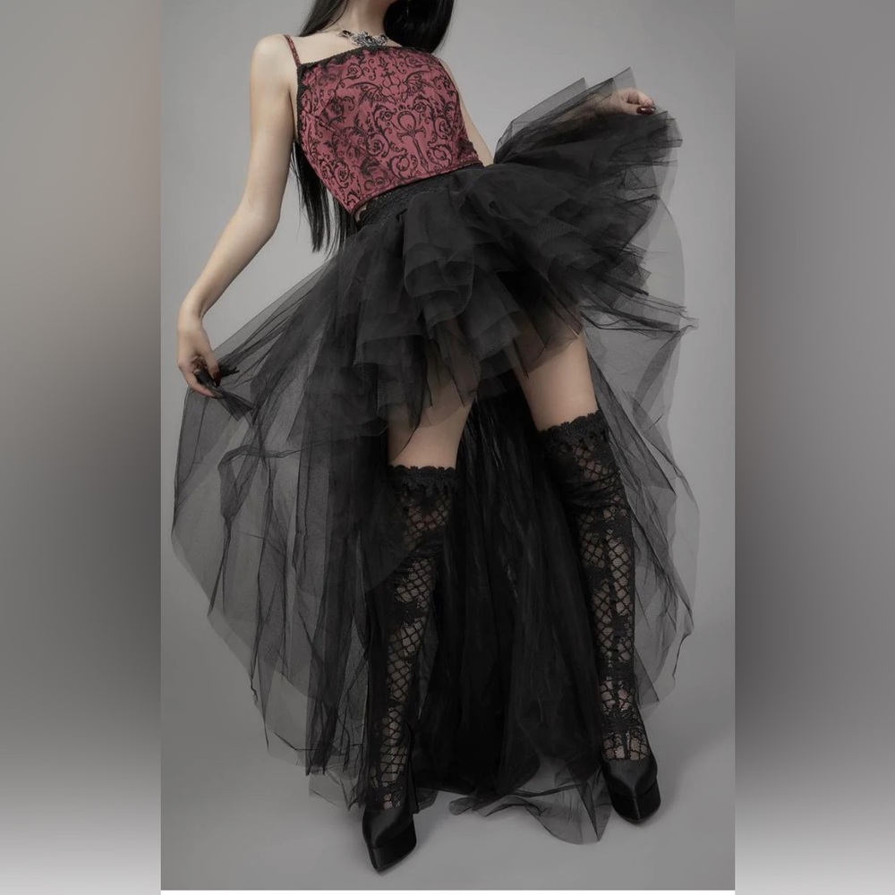 Widow
Wicked Nymph Princess Tulle Skirt
Size: Small